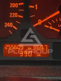 2004 BMW 330