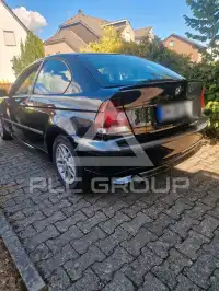 2004 BMW 330