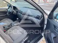 2004 BMW 330
