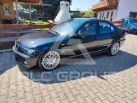 2004 BMW 330