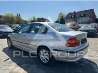 2004 BMW 330