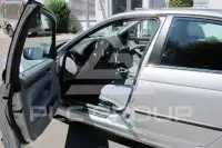 2004 BMW 330