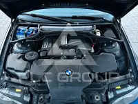2004 BMW 330