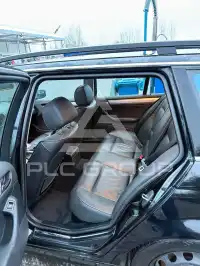2004 BMW 330