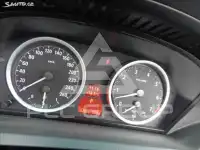 2004 BMW 330