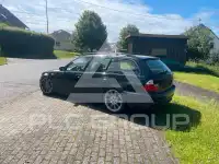 2004 BMW 330