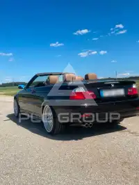 2004 BMW 330