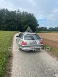 2004 BMW 330