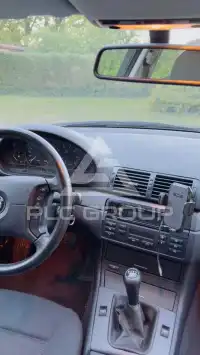 2004 BMW 330