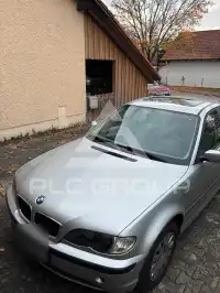 2004 BMW 330