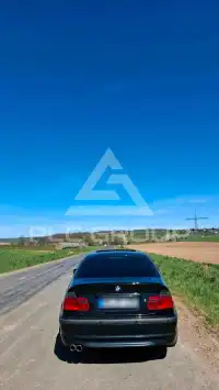 2004 BMW 330