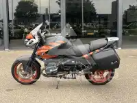 2004 BMW 120