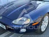 2004 Jaguar XKR