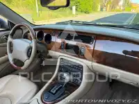 2004 Jaguar XKR