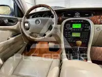 2004 Jaguar XJ