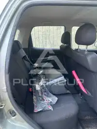 2004 Suzuki Ignis