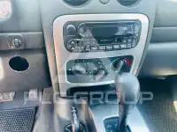 2004 Jeep CHEROKEE