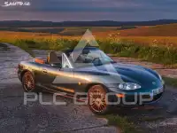 2004 Mazda MX-5