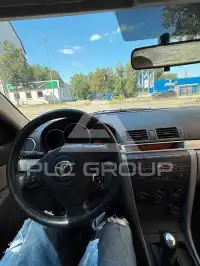 2004 Mazda 3