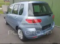 2004 Mazda 2