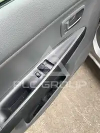 2004 Mazda 2