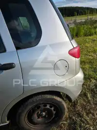 2004 Mazda 2