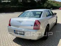 2004 Chrysler 300