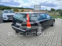 2004 Volvo V70