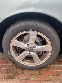 2004 Volvo V70
