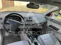 2004 Volvo S40