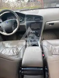 2004 Volvo XC70