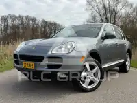 2004 Porsche Cayenne