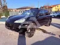 2004 Porsche Cayenne