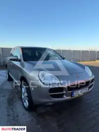 2004 Porsche Cayenne