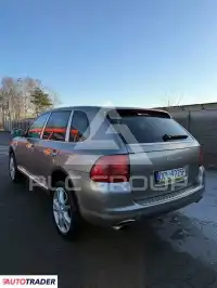 2004 Porsche Cayenne