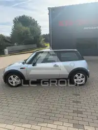 2004 Mini COOPER