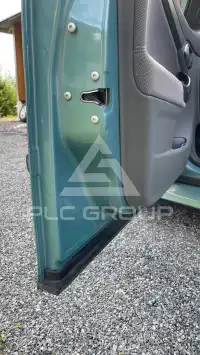 2004 SAAB 9-3