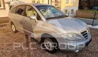 2004 Ssangyong Rodius