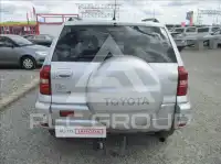 2004 Toyota RAV4