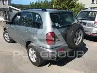 2004 Toyota RAV4