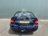 2004 Toyota COROLLA