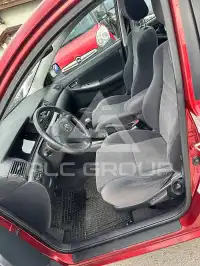 2004 Toyota COROLLA