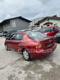 2004 Toyota COROLLA