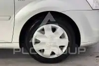 2004 Toyota COROLLA