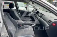 2004 Toyota COROLLA