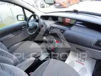 2004 Peugeot 807