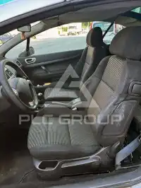 2004 Peugeot 307