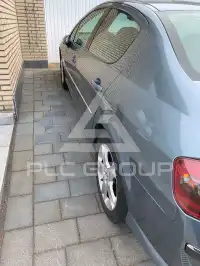 2004 Peugeot 407