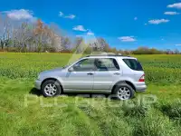 2004 Mercedes Benz ML-Class