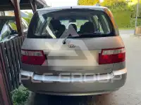 2004 KIA Carens